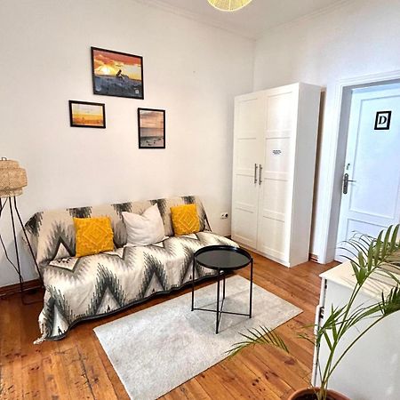 Central Lisbon Rooms In Palmira Shared Apartment For Surf Lovers Exterior foto